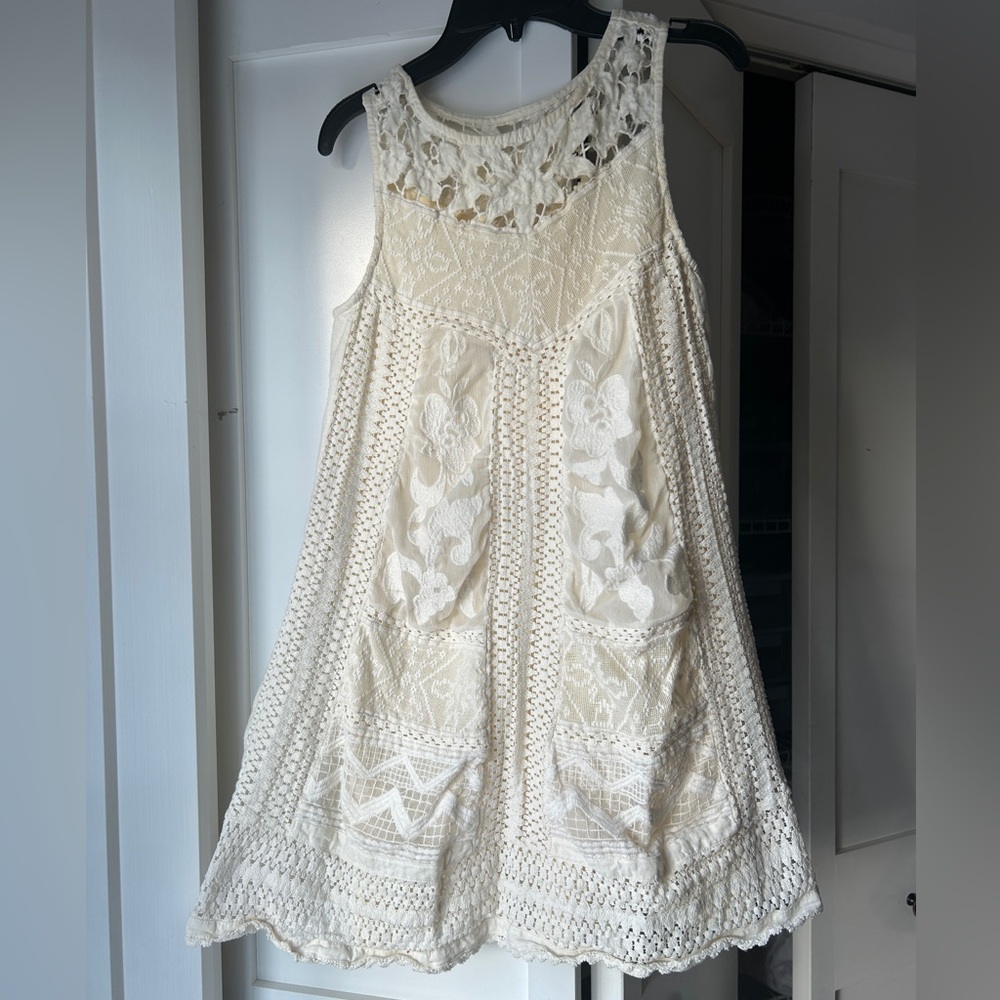 Vanessa Virginia Lace Dress